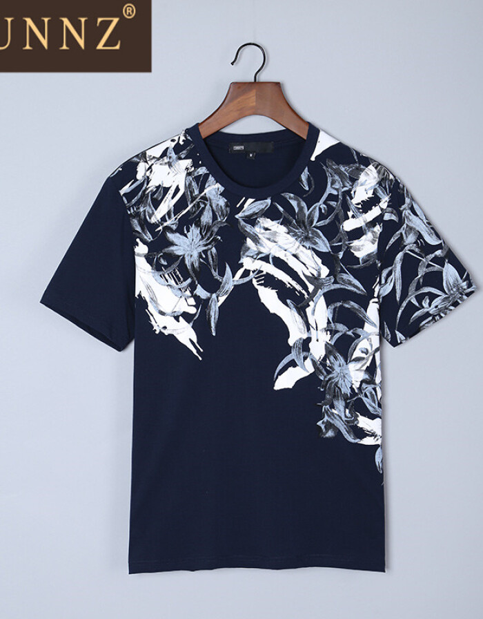 HUNNZ 2016年時尚專柜產(chǎn)品植物花卉印花圓領(lǐng)修身短T 潮男打底 黑色 170